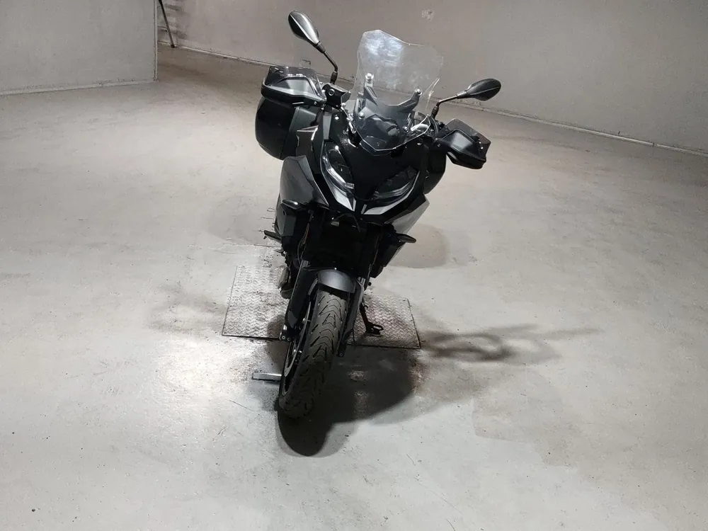 BMW F900XR 2024, чёрный, фото 3