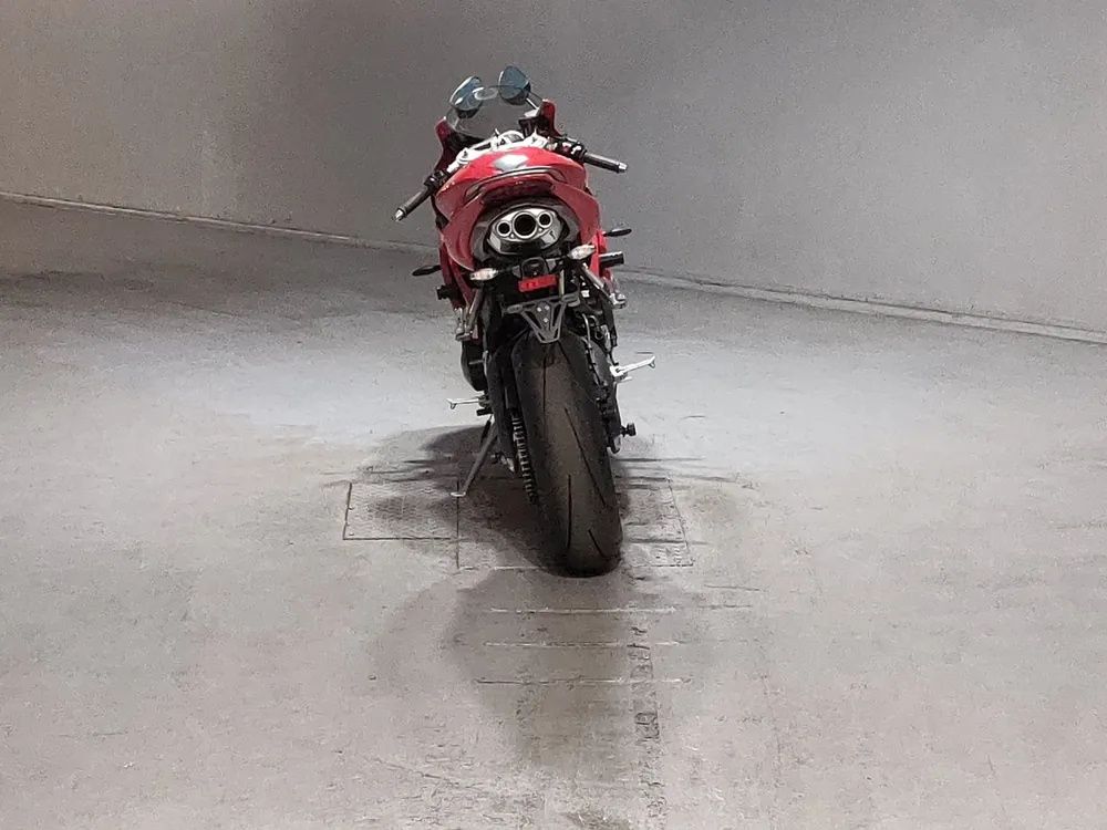 Triumph Daytona 675 2010, красный, фото 4