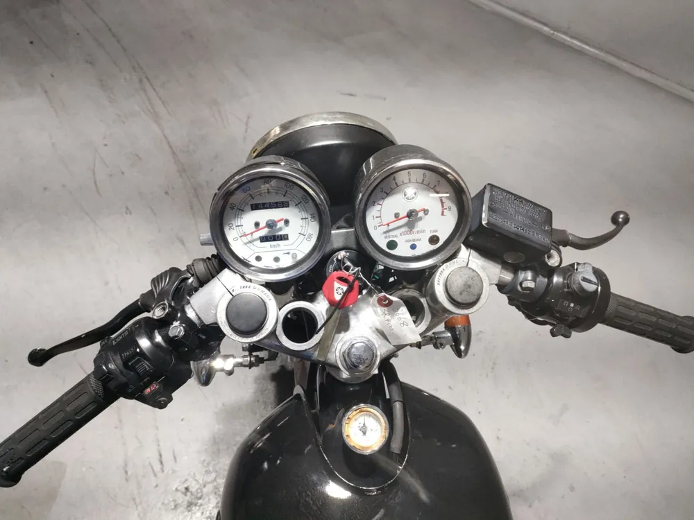 Yamaha SR400 Final Edition Limited 2020, чёрный, фото 5