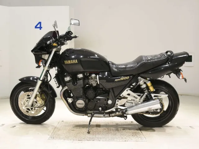 Yamaha XJR1200 1995, чёрный, фото 2