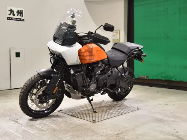 Harley-Davidson Pan America 1250S 2022, white | orange, фото 4