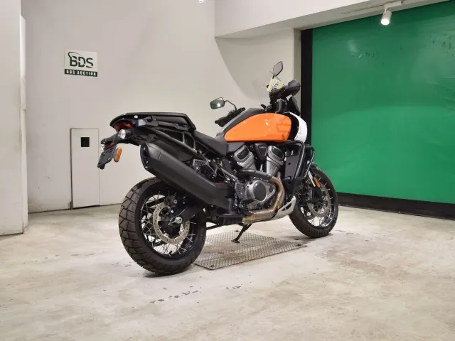 Harley-Davidson Pan America 1250S 2022, white | orange, фото 5
