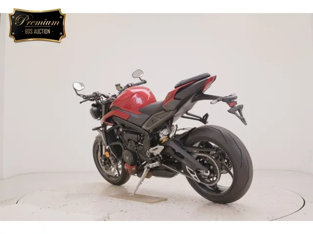 Triumph Street Triple RS 2026, красный, фото 6
