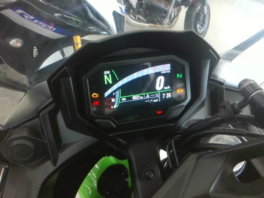 Kawasaki Ninja650A 2021, black/green, фото 3