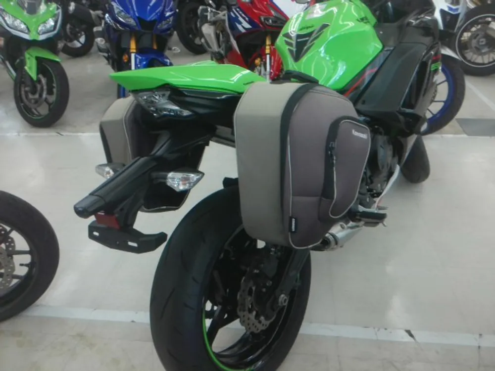 Kawasaki Ninja650A 2021, black/green, фото 4