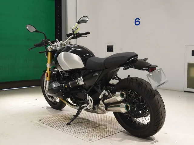 BMW R12nineT 2024, black | silver, фото 6