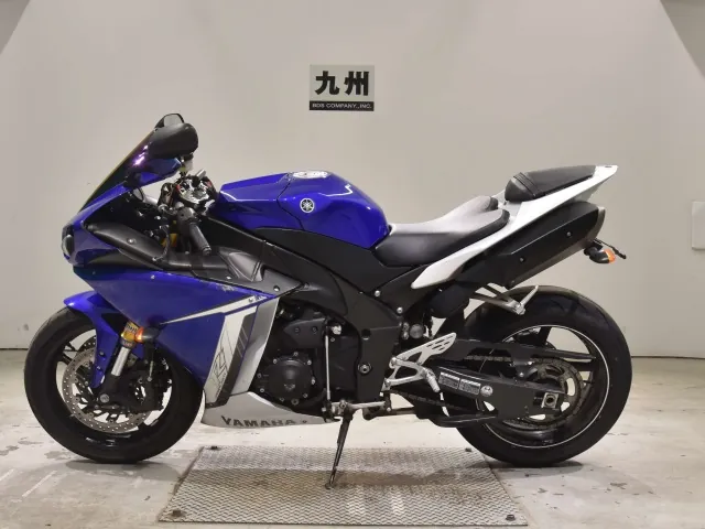 Yamaha YZF-R1 2013, white | blue, фото 2