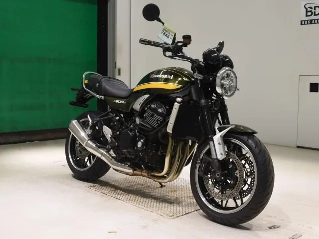Kawasaki Z900RS 2021, зелёный, фото 3