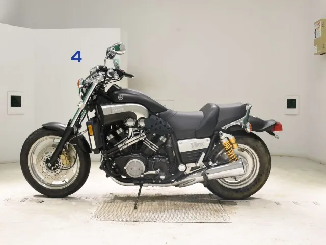 Yamaha V-MAX 2002, matt black, фото 2