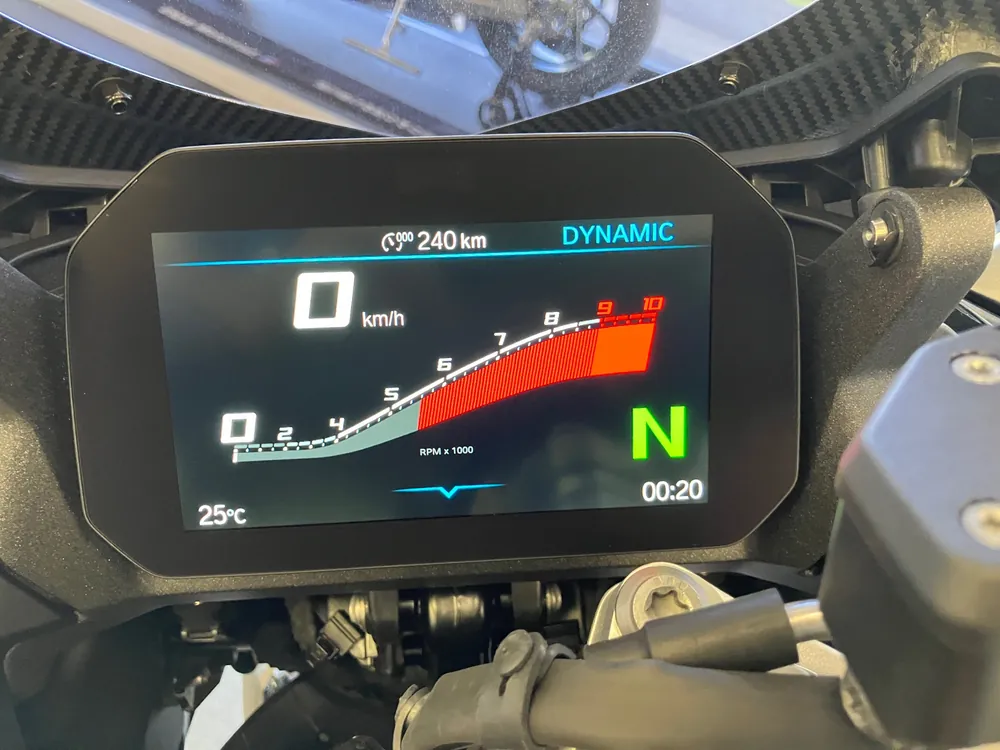 BMW R1300Rs Asa 2026, чёрный, фото 3