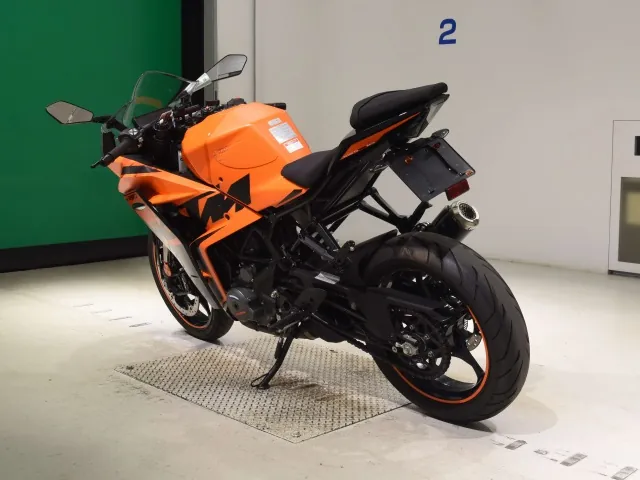 KTM RC 390 2022, black | orange, фото 6