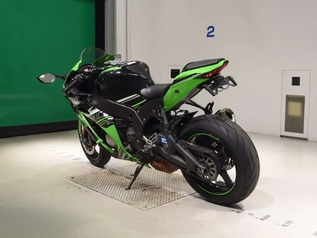 Kawasaki ZX-10RA 2017, чёрный, зелёный, фото 6