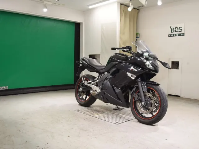 Kawasaki Ninja 400R 2010, чёрный, фото 3