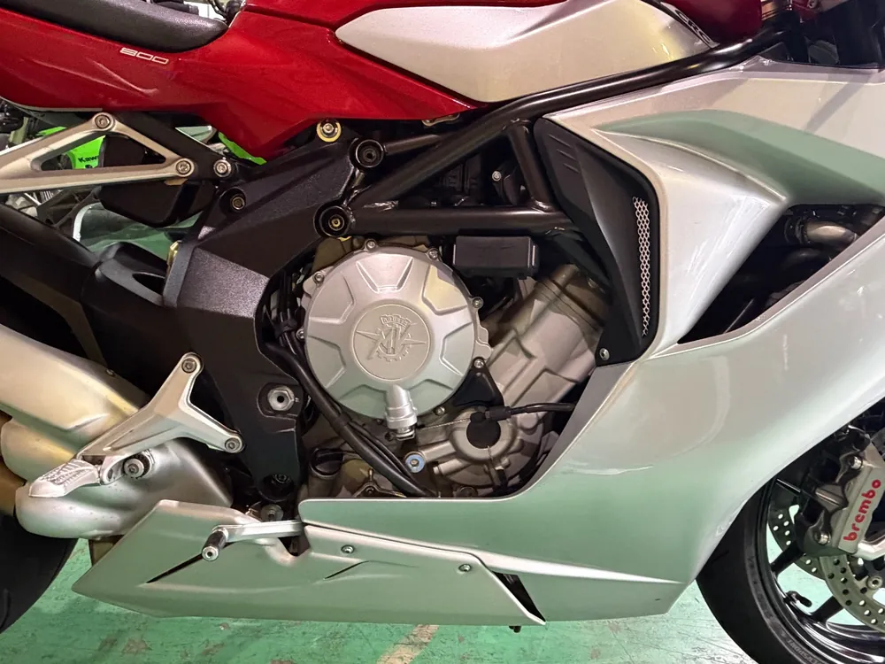 MV Agusta F3 800 2017, silver / red, фото 7