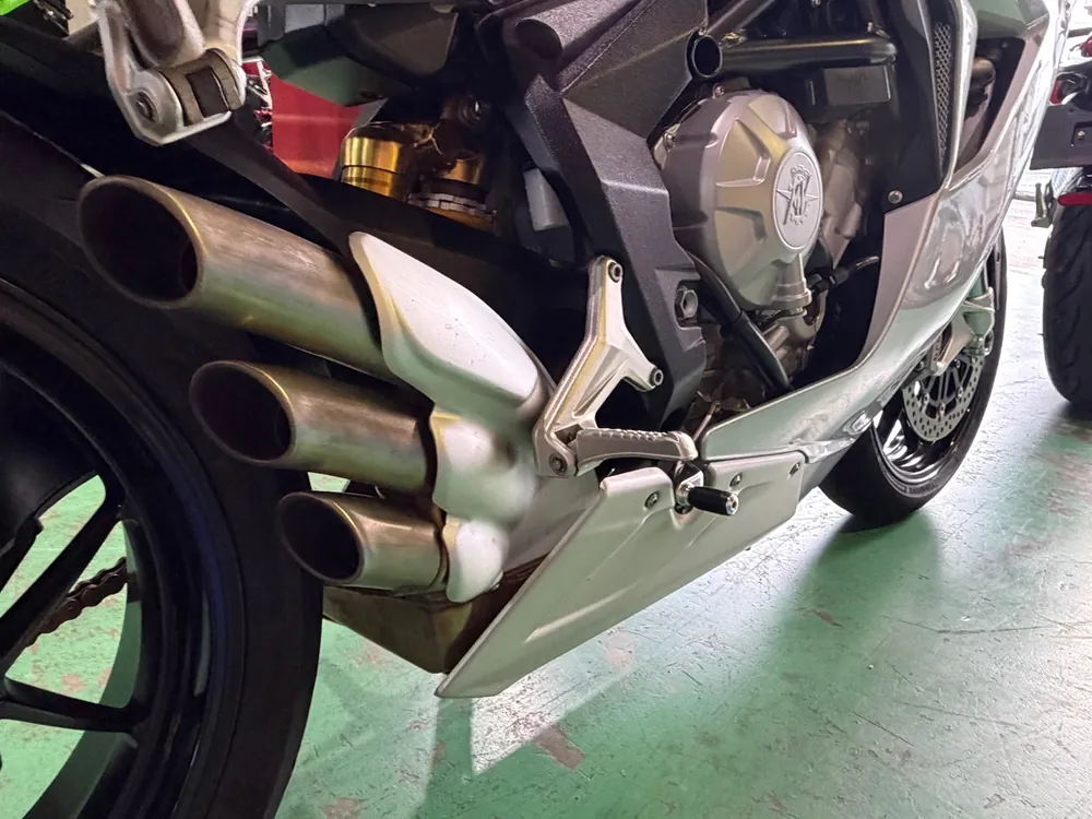 MV Agusta F3 800 2017, silver / red, фото 8