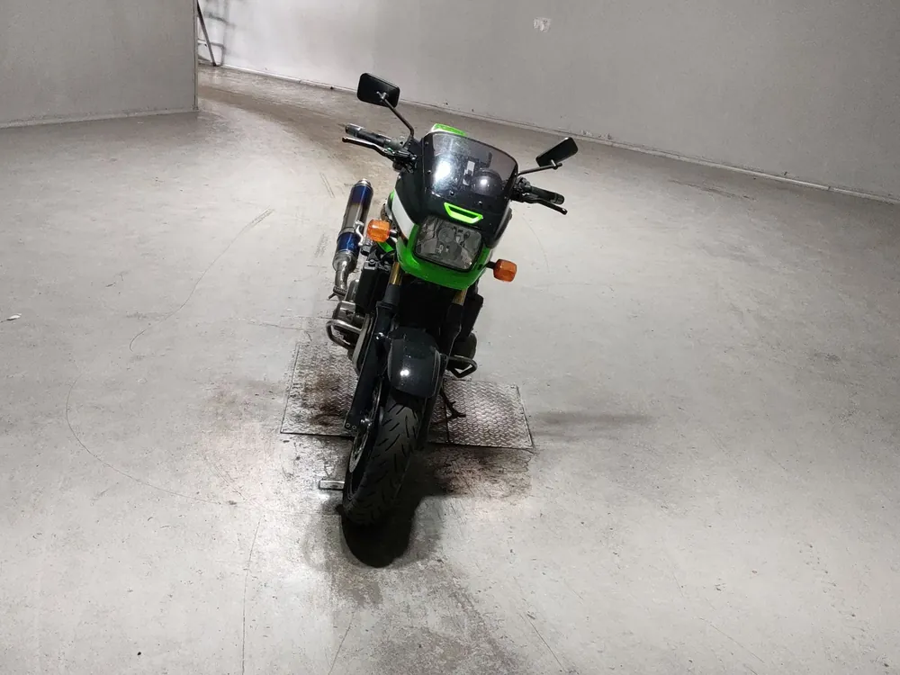 Kawasaki ZRX400-II 2008, white/green, фото 3