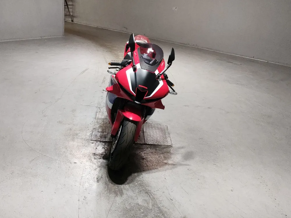 Honda CBR600RR PC40 2022, красный, фото 3