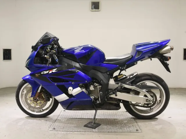 Honda CBR1000RR 2005, синий, фото 2