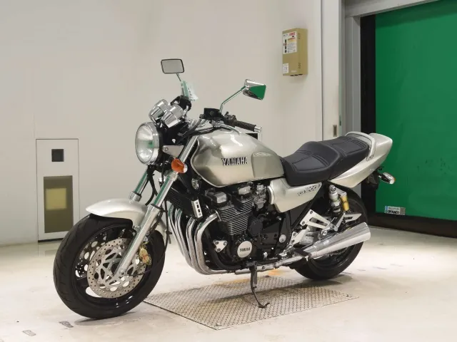 Yamaha XJR1200 1995, серебристый, фото 4