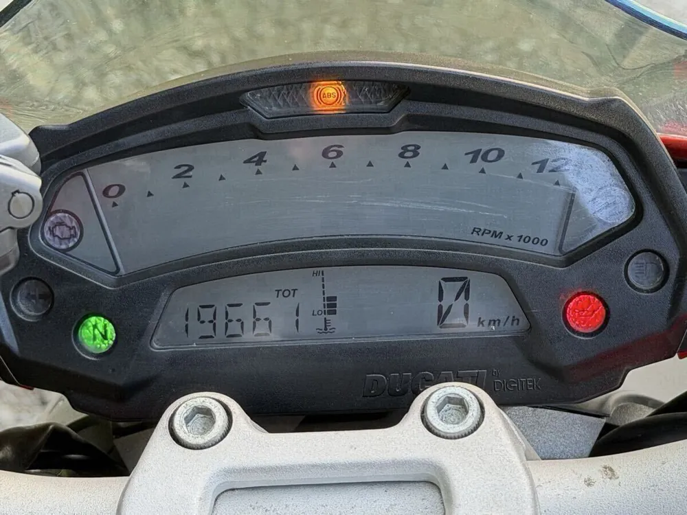 Ducati Monster 796 2011, фото 6