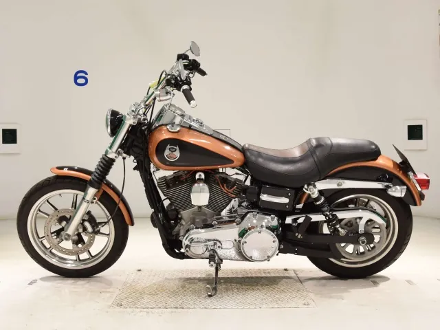 Harley-Davidson FXDC1580 2007, black | orange, фото 2