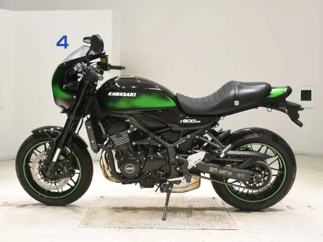 Kawasaki Z900RS 2024, black | green, фото 2