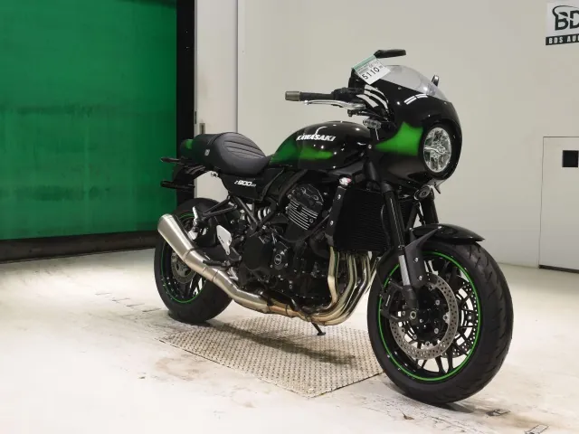Kawasaki Z900RS 2024, black | green, фото 3