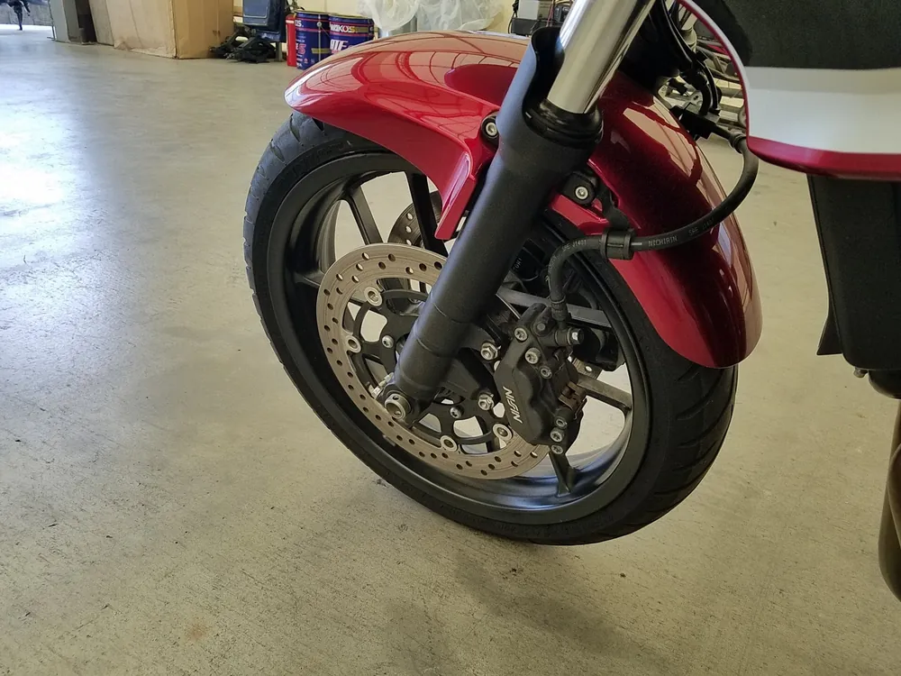 Honda CB400SB 2021, red / white / black, фото 8