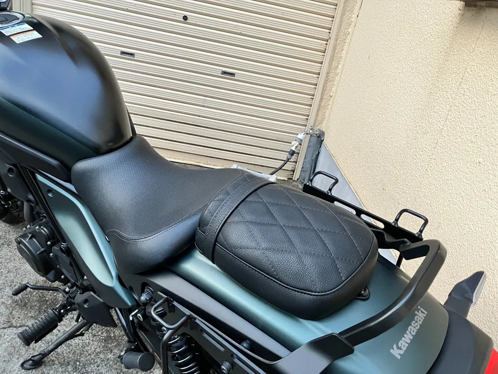 Kawasaki Eliminator 400SE 2024, black/green, фото 9