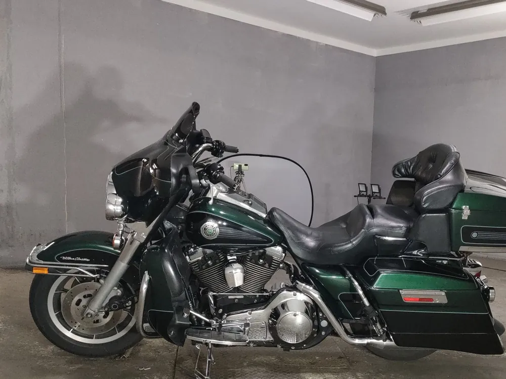 Harley-Davidson FLHTCU-I 1340 1997, зелёный, фото 2