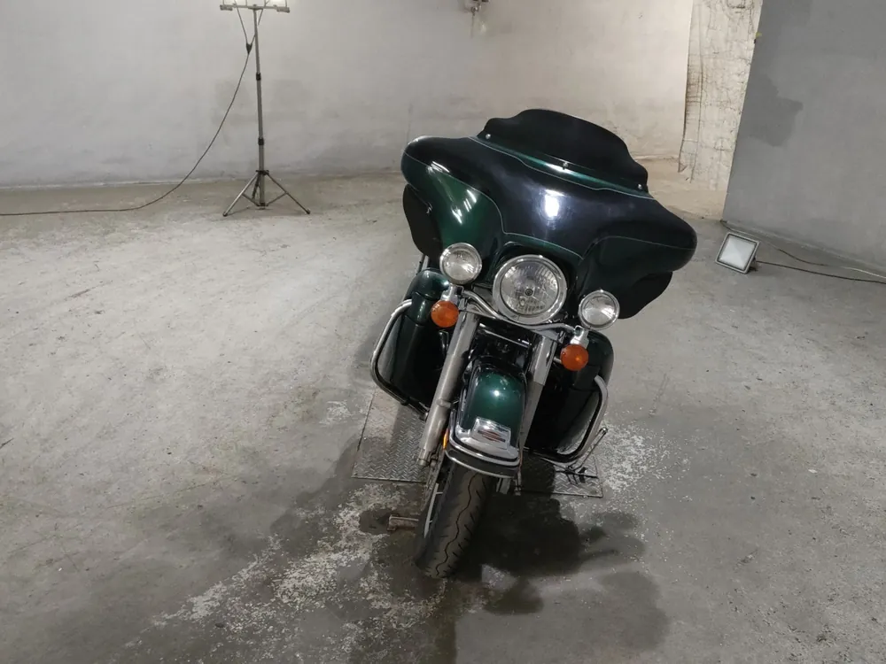 Harley-Davidson FLHTCU-I 1340 1997, зелёный, фото 3