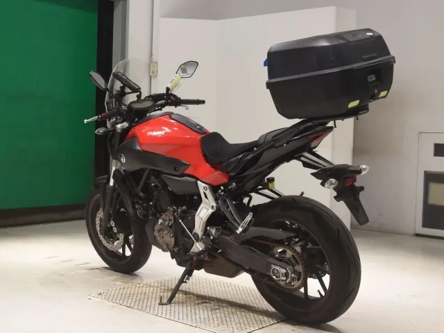 Yamaha MT-07, красный, фото 6