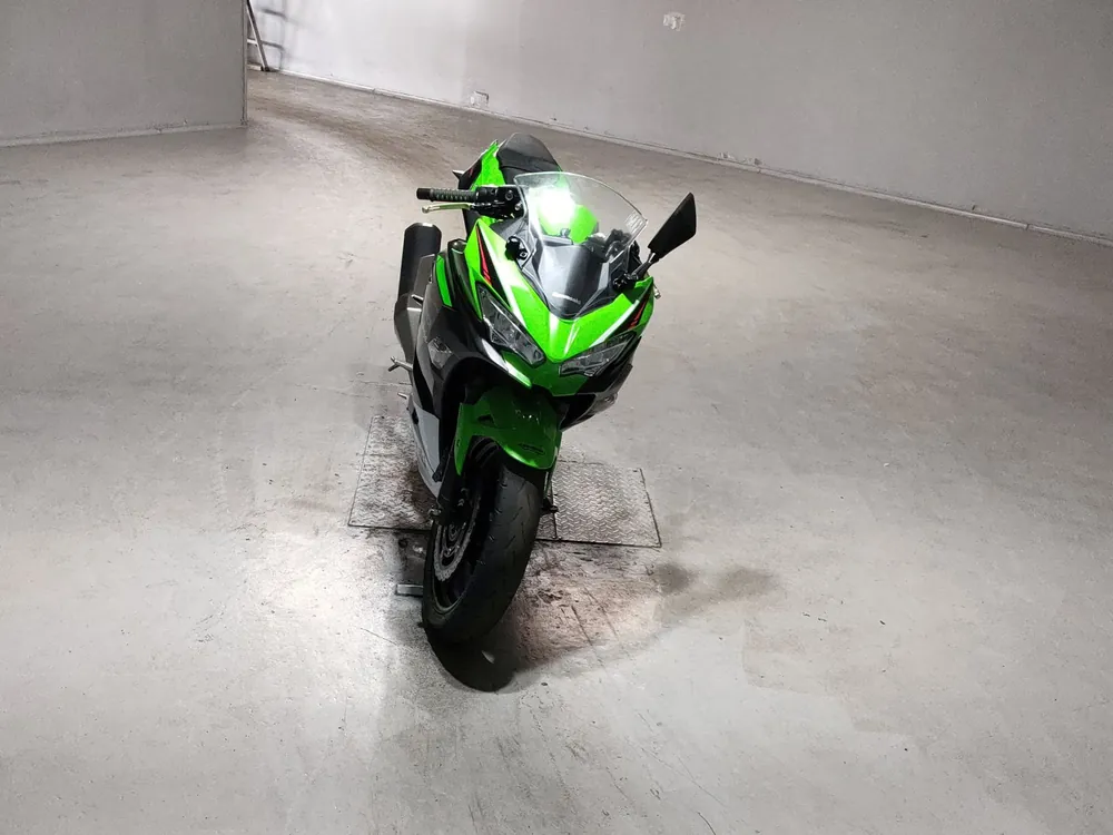 Kawasaki Ninja 400 2020, black / green, фото 3