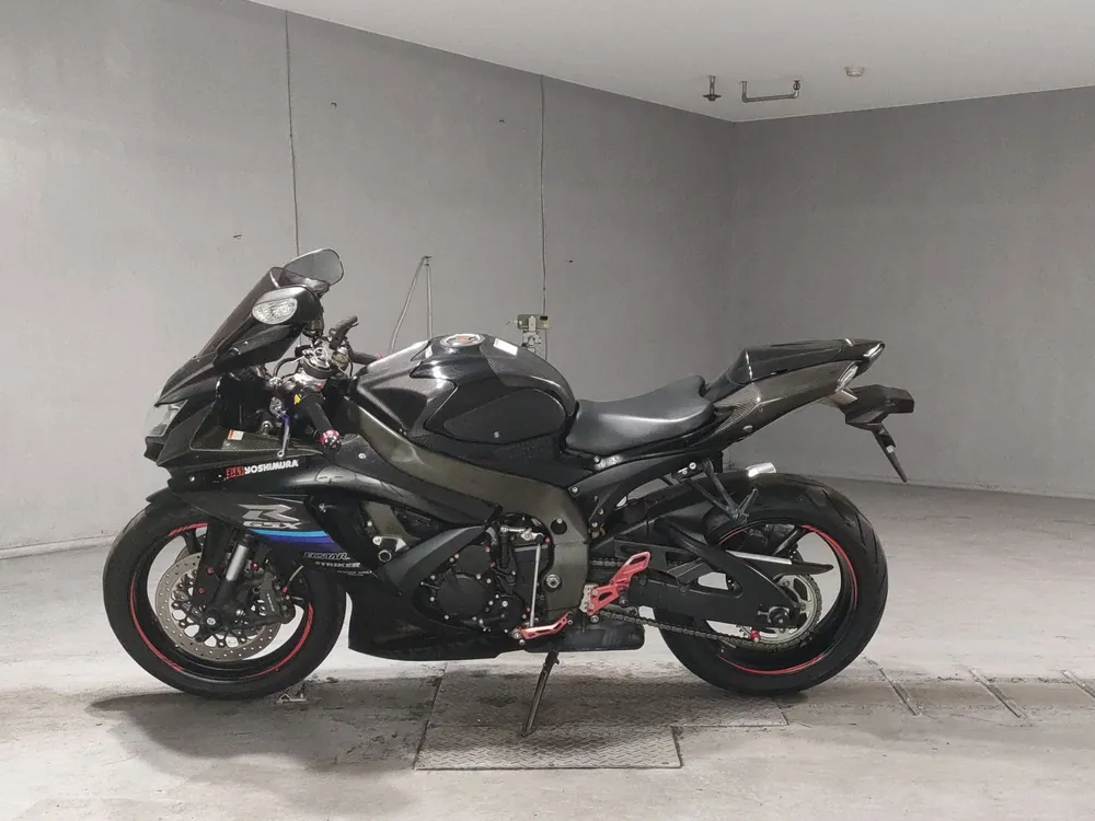 Suzuki GSX-R750 2010, чёрный, фото 2