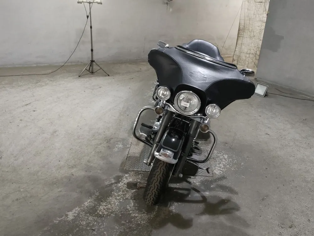 Harley-Davidson FLHTC1580 2008, чёрный, фото 3