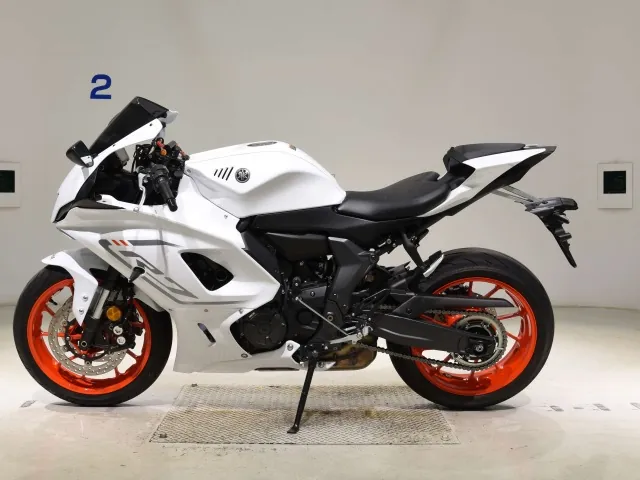 Yamaha YZF-R7, белый, фото 2