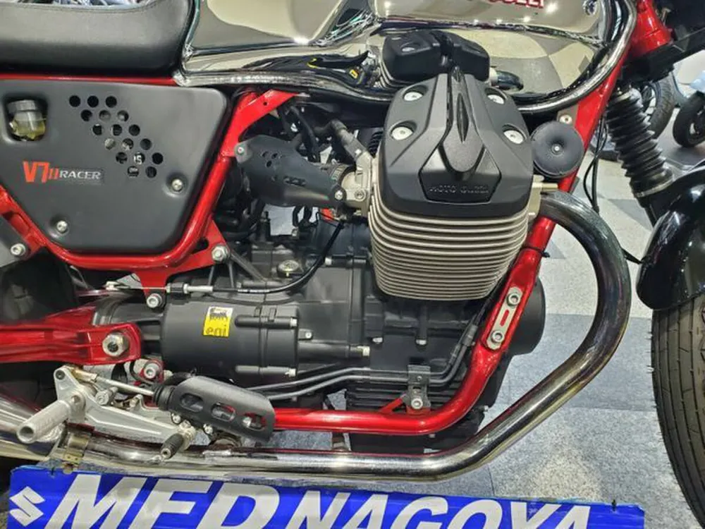 Moto Guzzi V7-2 Racer 2016, фото 10