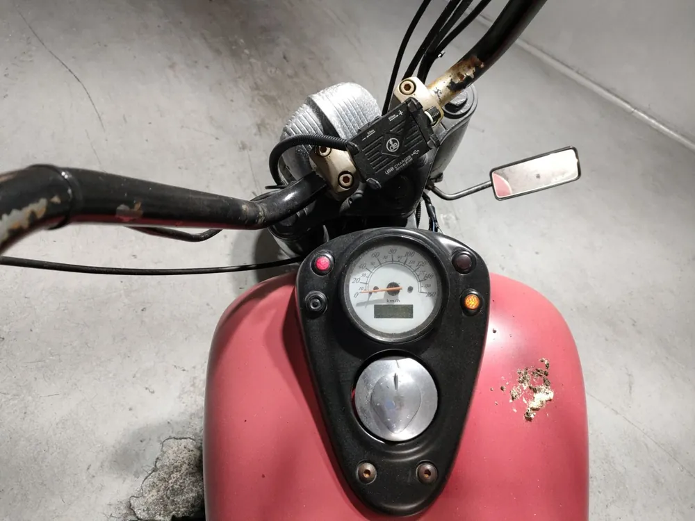 Honda Shadow 400 2000, красный, фото 5