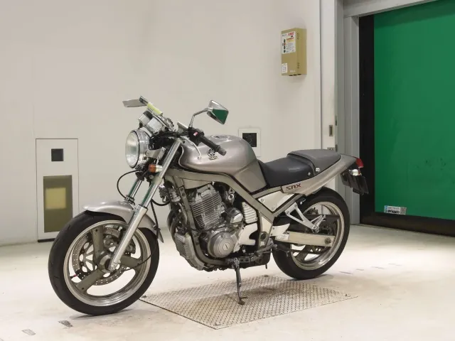Yamaha SRX400 1995, серебристый, фото 4