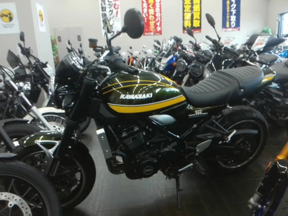 Kawasaki Z900RS 2021, зелёный, фото 2