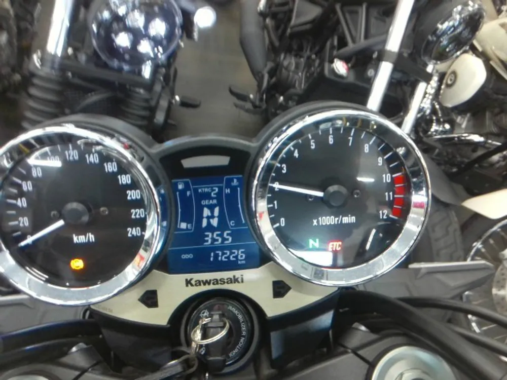 Kawasaki Z900RS 2021, зелёный, фото 3