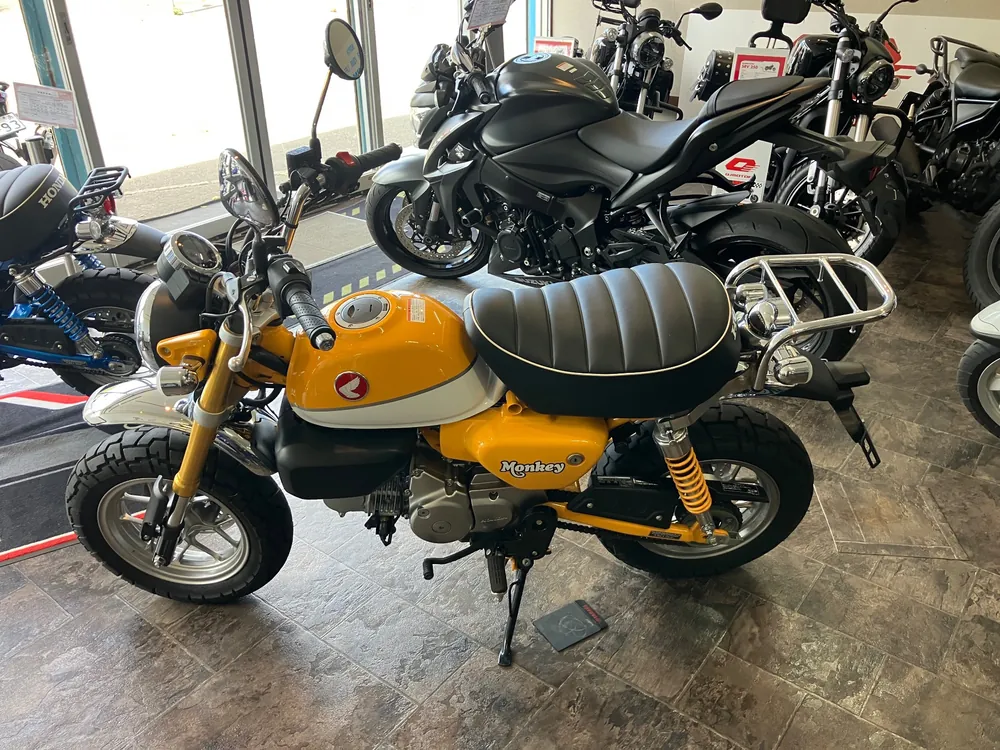 Honda Monkey 125, белый, жёлтый, фото 2