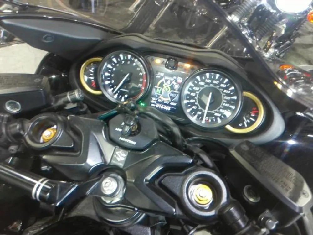 Suzuki Hayabusa 2021, чёрный, фото 3