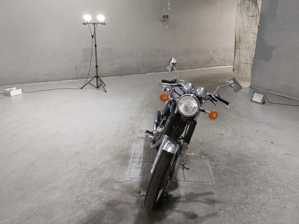 Yamaha SR400 1998, чёрный, фото 3