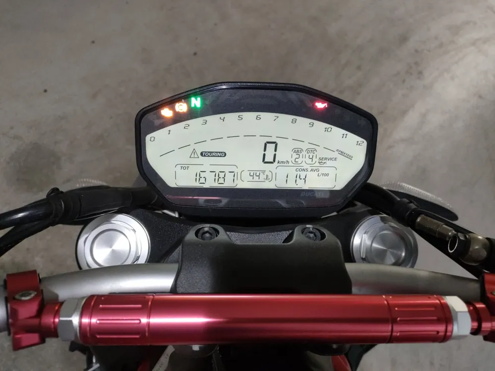 Ducati Monstar 821 2016, красный, фото 5