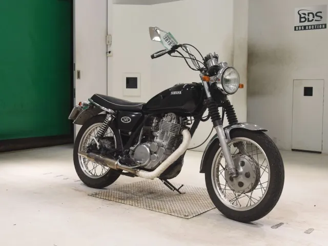 Yamaha SR400 1997, чёрный, фото 3