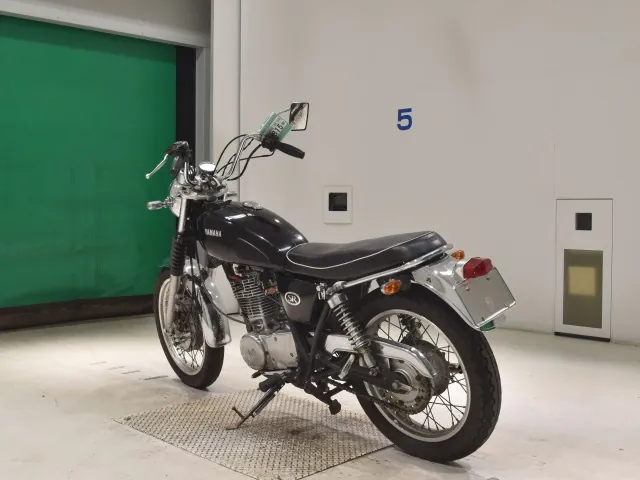 Yamaha SR400 1997, чёрный, фото 6