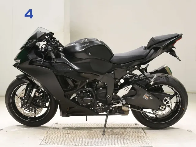 Kawasaki ZX-6R 2024, matt black, фото 2