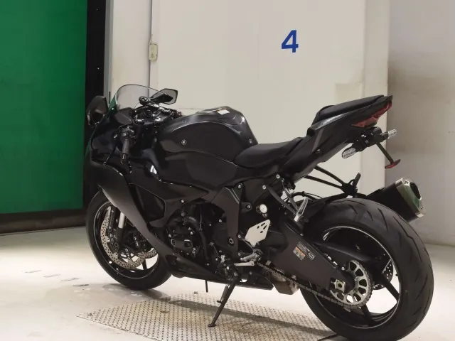 Kawasaki ZX-6R 2024, matt black, фото 6