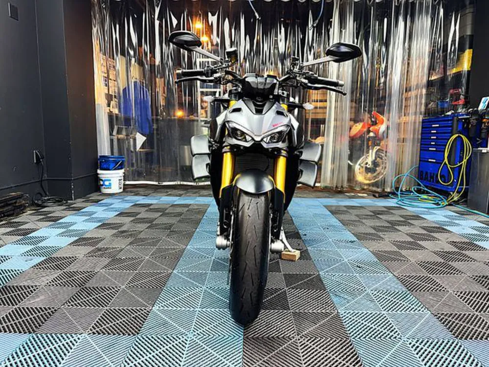 Ducati Streetfighter V4S 2024, фото 6